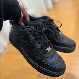 Nike All-Black Air Force 1